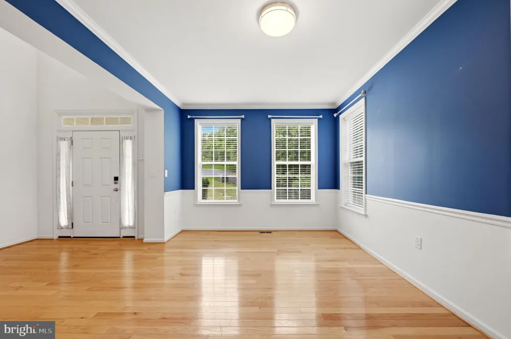 210 WOODS DRIVE Cross Junction, VA 22625