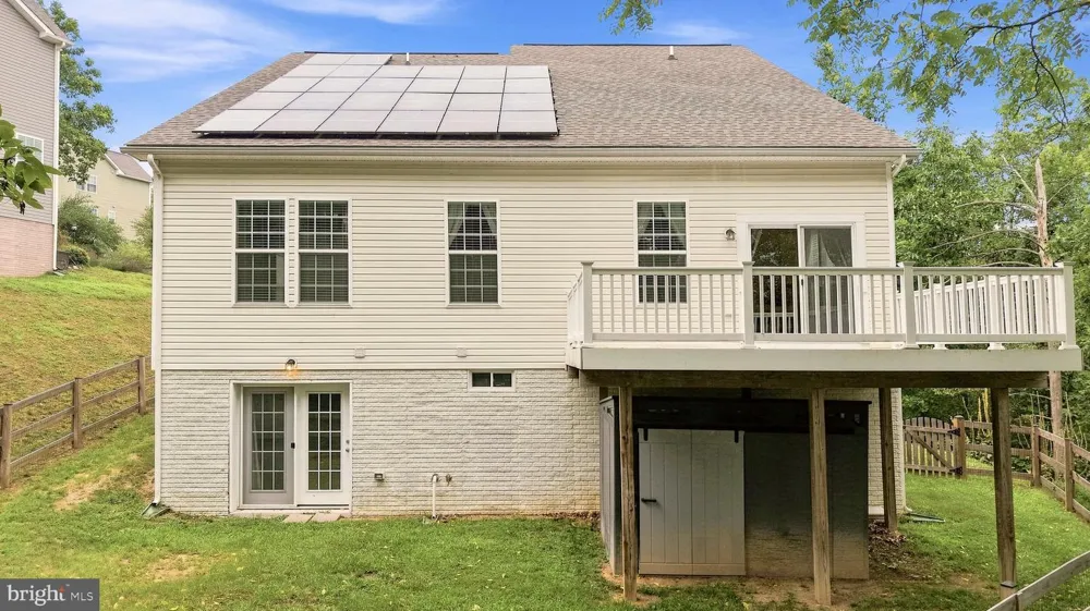 210 WOODS DRIVE Cross Junction, VA 22625