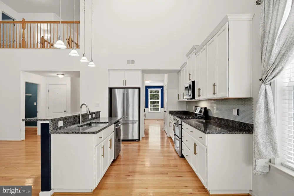 210 WOODS DRIVE Cross Junction, VA 22625
