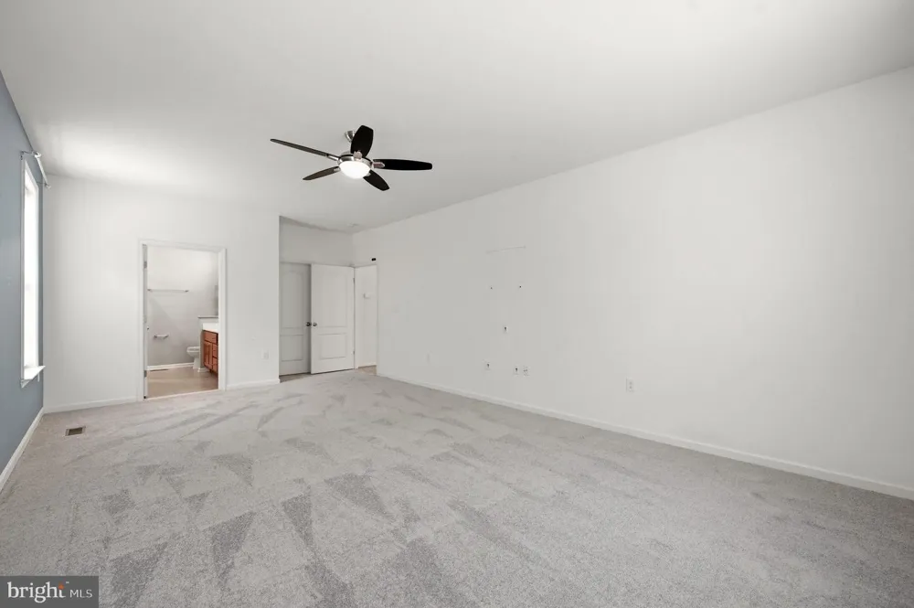 210 WOODS DRIVE Cross Junction, VA 22625