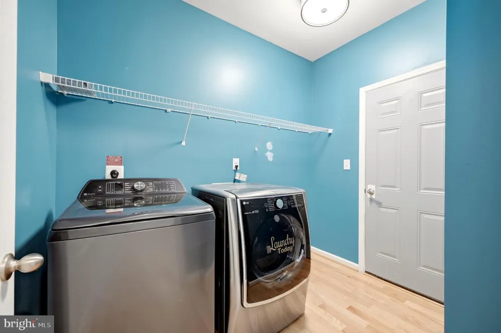 210 WOODS DRIVE Cross Junction, VA 22625
