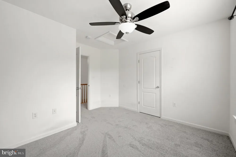 210 WOODS DRIVE Cross Junction, VA 22625