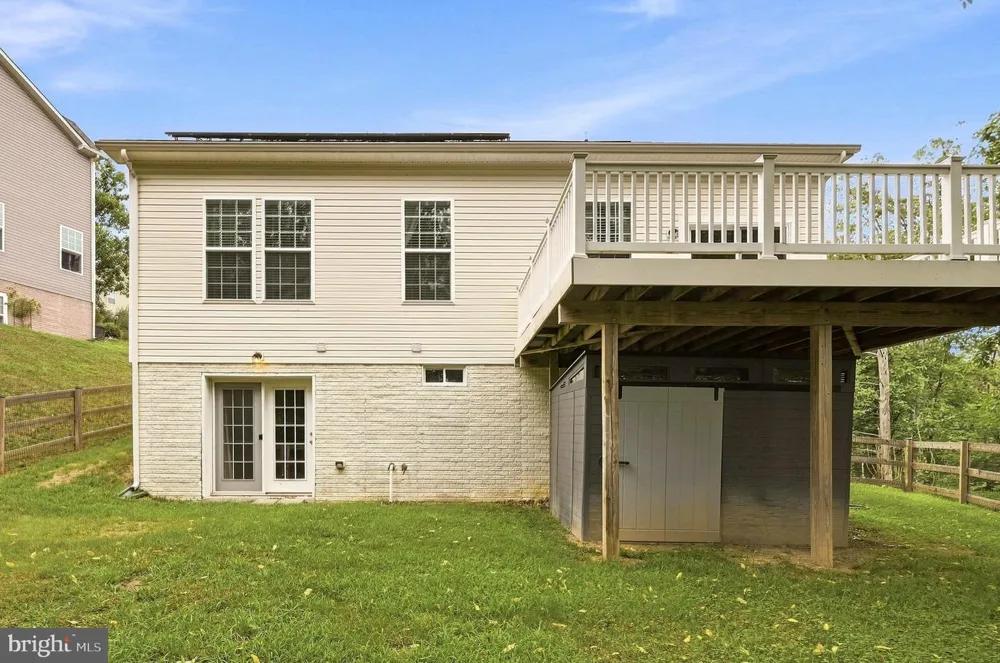 210 WOODS DRIVE Cross Junction, VA 22625