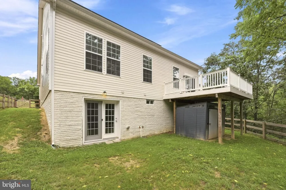 210 WOODS DRIVE Cross Junction, VA 22625