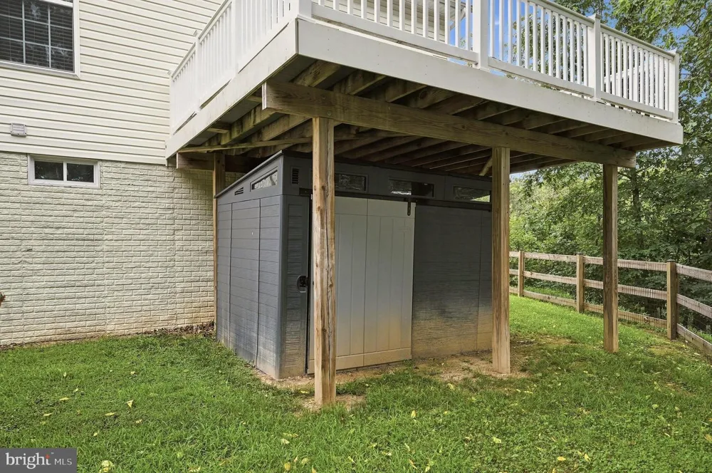 210 WOODS DRIVE Cross Junction, VA 22625