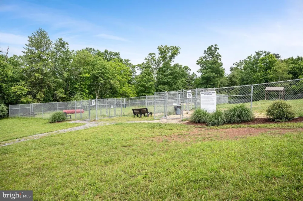 210 WOODS DRIVE Cross Junction, VA 22625