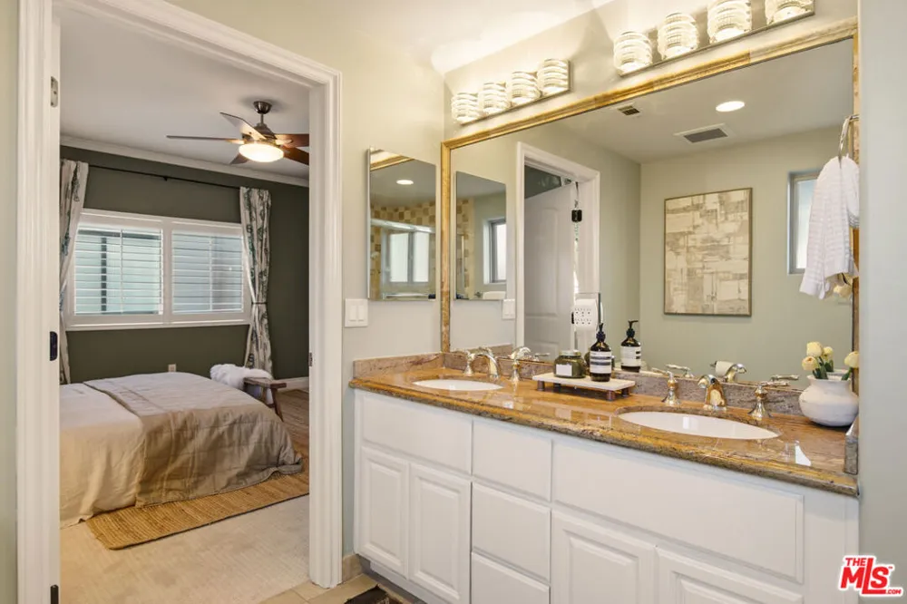 2486 S Centinela Avenue #303 Los Angeles, CA 90064