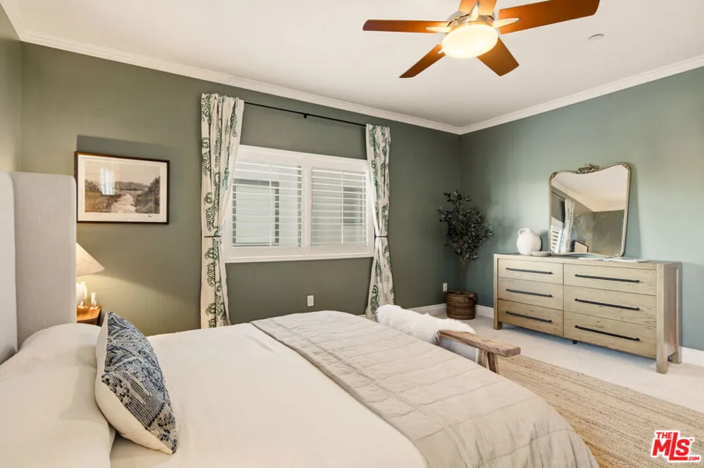 2486 S Centinela Avenue #303 Los Angeles, CA 90064