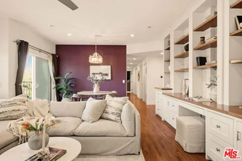 2486 S Centinela Avenue #303