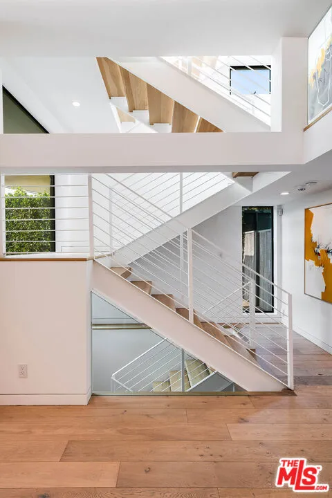 1620 Electric Avenue Venice, CA 90291