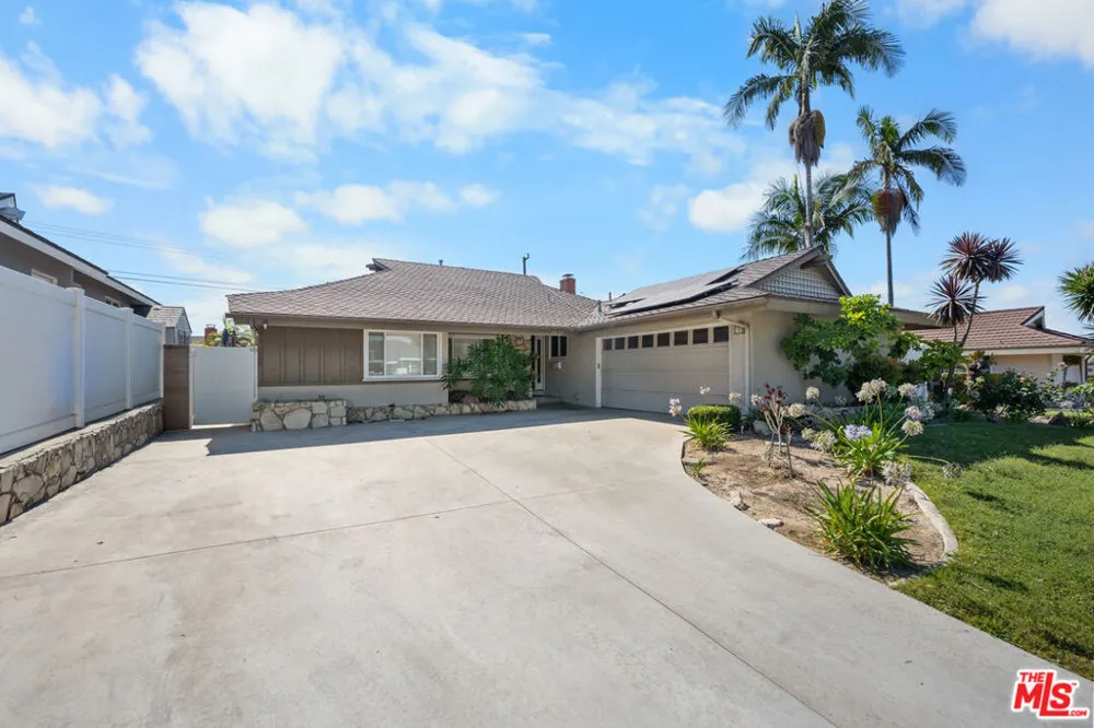 12127 Edgeworth Avenue Whittier, CA 90604