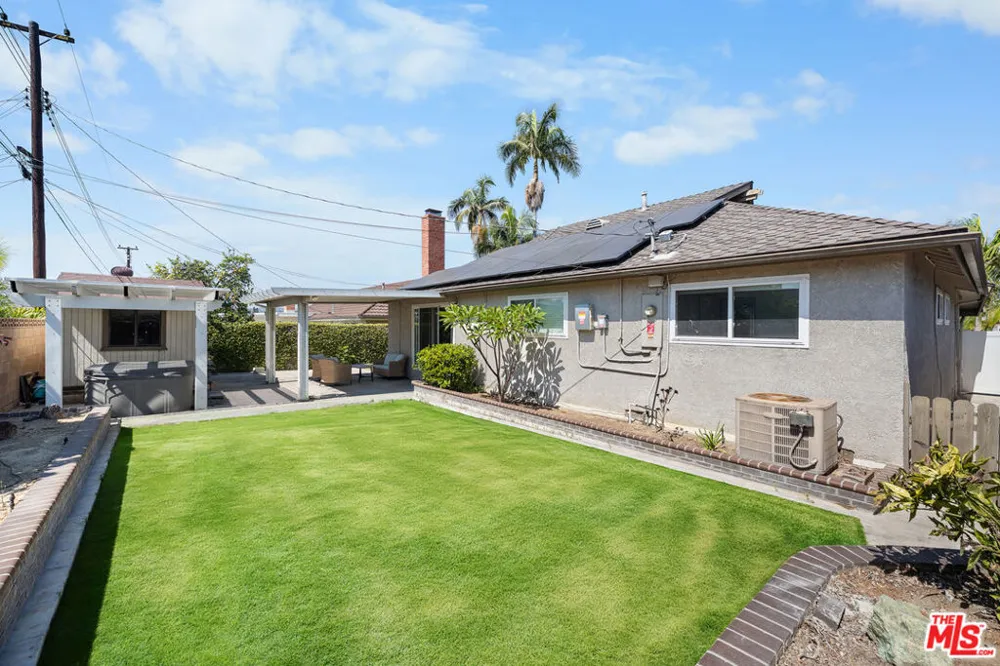 12127 Edgeworth Avenue Whittier, CA 90604