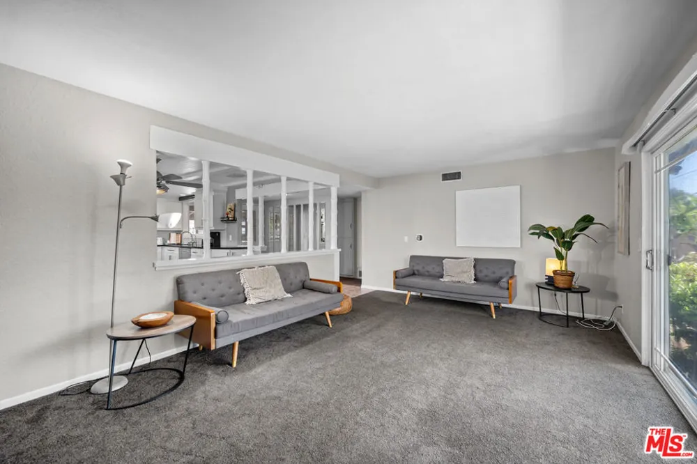 12127 Edgeworth Avenue Whittier, CA 90604