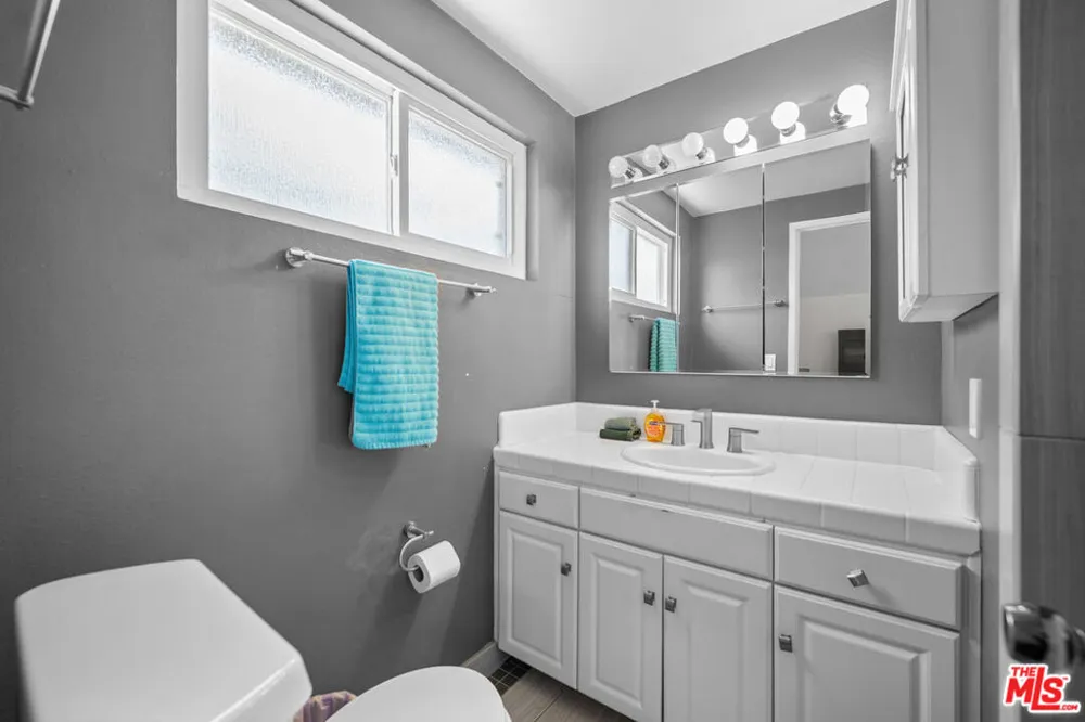 12127 Edgeworth Avenue Whittier, CA 90604
