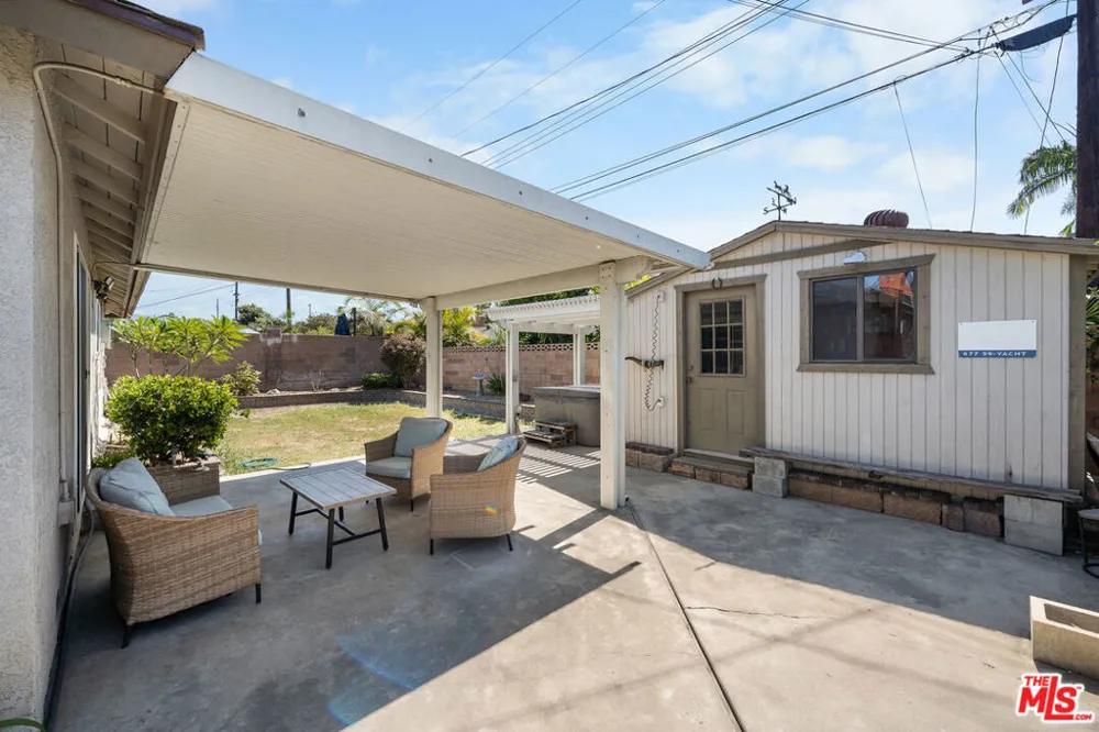 12127 Edgeworth Avenue Whittier, CA 90604