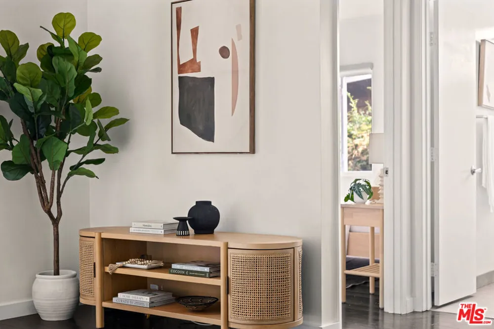 1434 24th Street Santa Monica, CA 90404