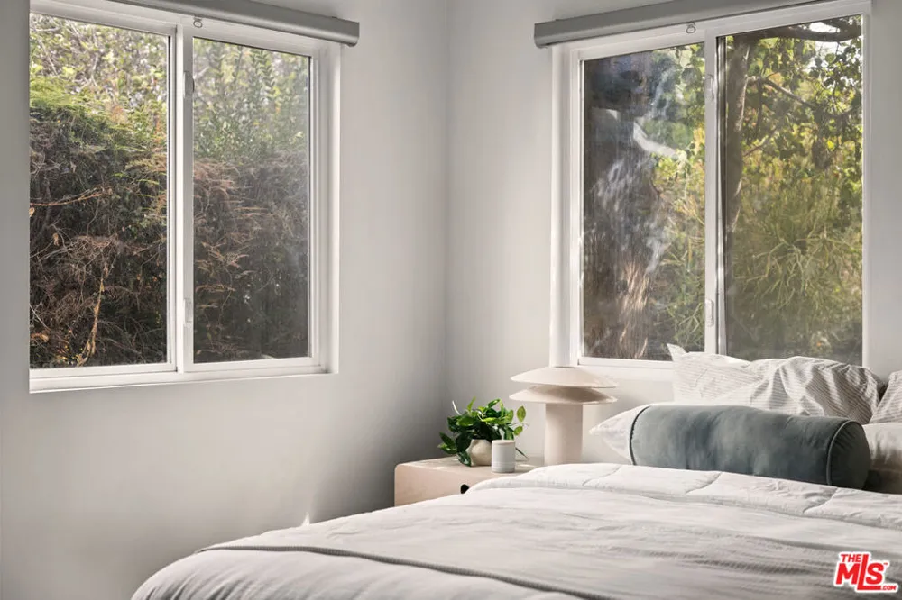 1434 24th Street Santa Monica, CA 90404