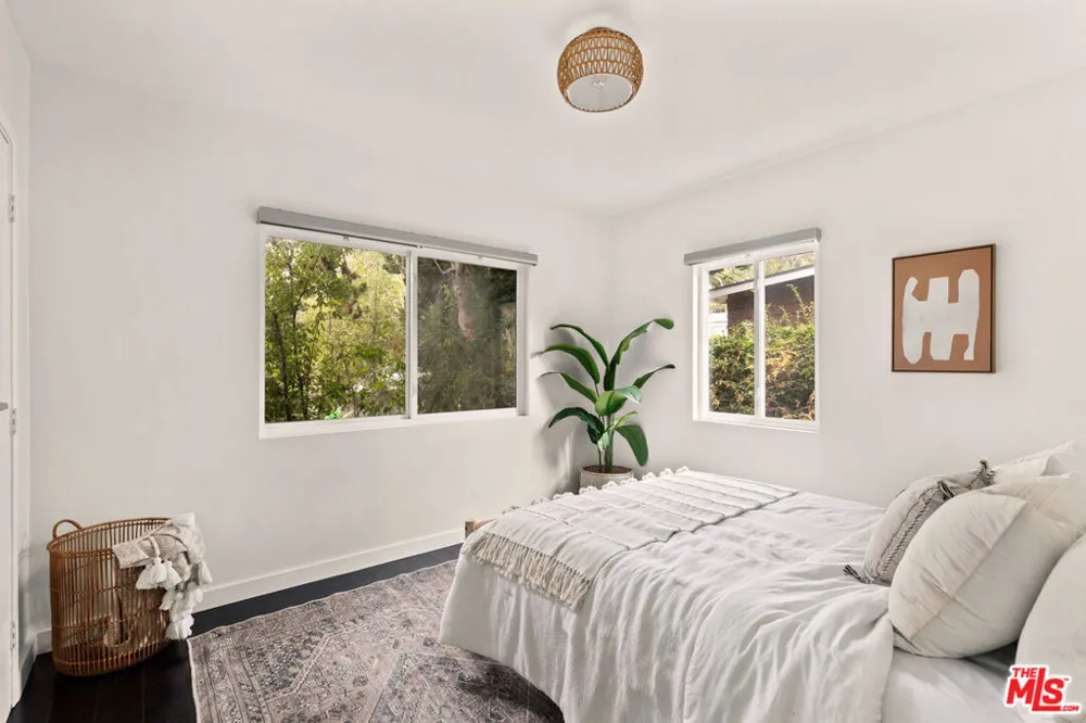 1434 24th Street Santa Monica, CA 90404