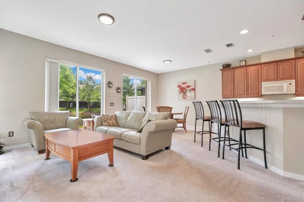 617 PINEBRANCH CIRCLE Winter Springs, FL 32708