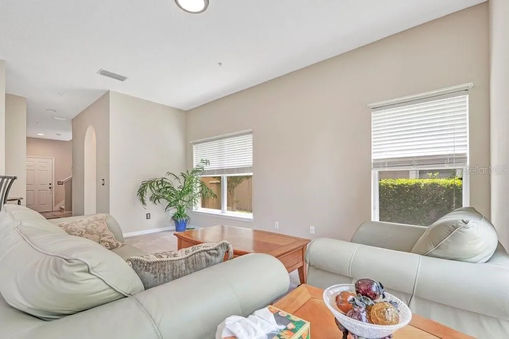 617 PINEBRANCH CIRCLE Winter Springs, FL 32708