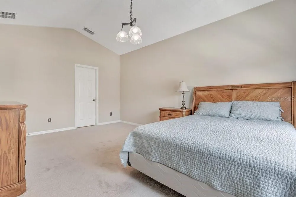 617 PINEBRANCH CIRCLE Winter Springs, FL 32708