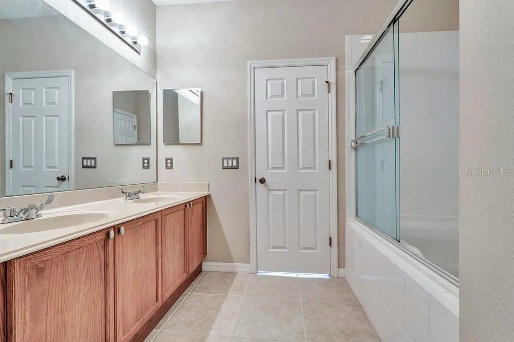 617 PINEBRANCH CIRCLE Winter Springs, FL 32708