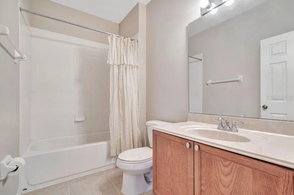 617 PINEBRANCH CIRCLE Winter Springs, FL 32708