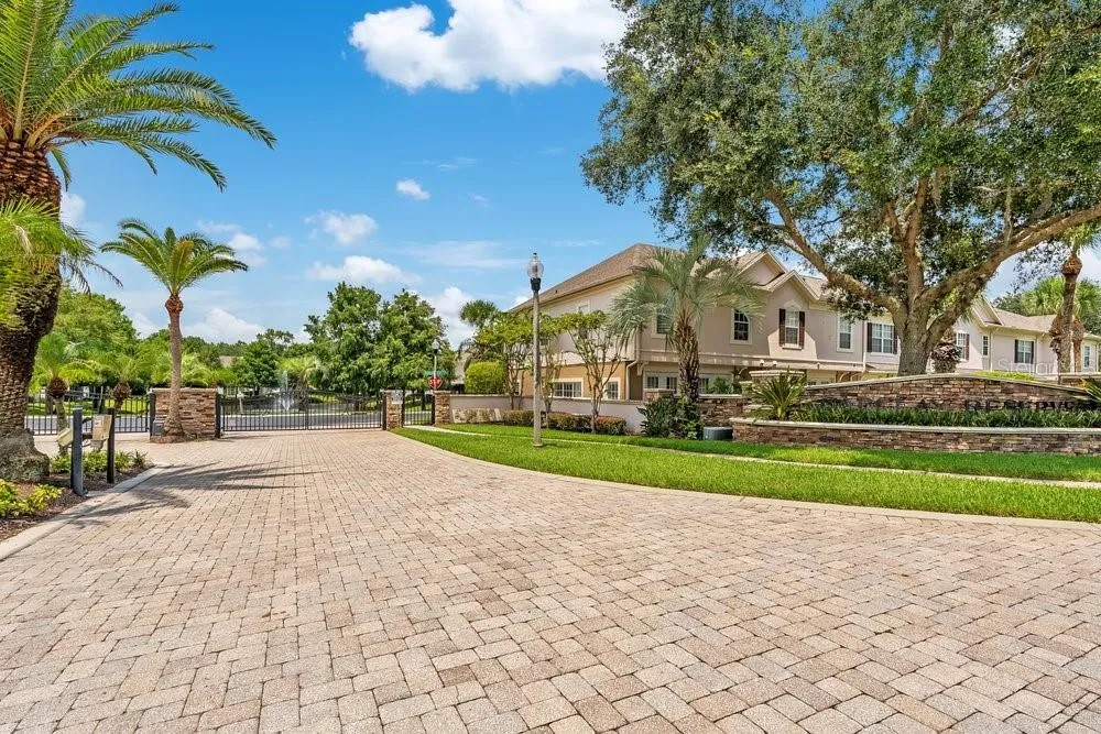 617 PINEBRANCH CIRCLE Winter Springs, FL 32708
