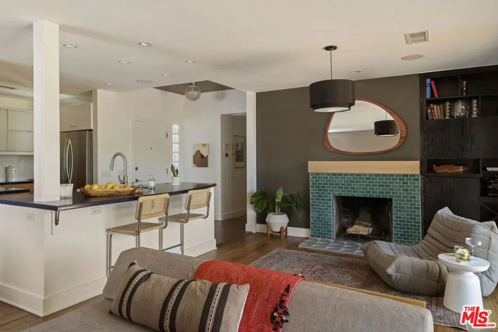4210 Palmero Drive Los Angeles, CA 90065