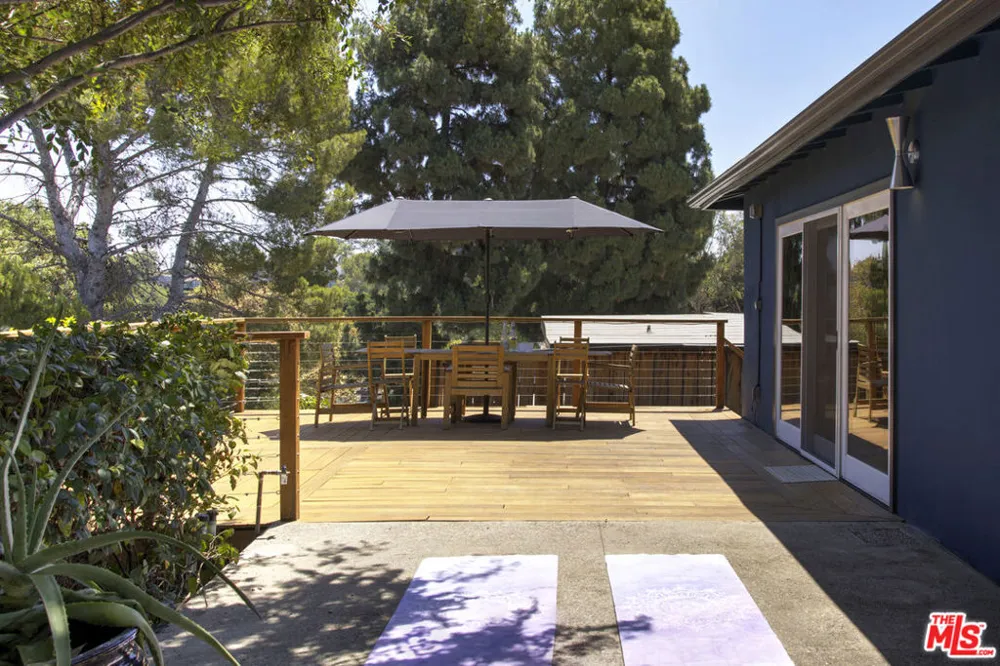 4210 Palmero Drive Los Angeles, CA 90065