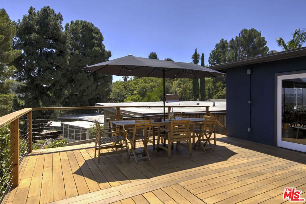 4210 Palmero Drive Los Angeles, CA 90065