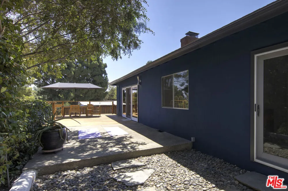 4210 Palmero Drive Los Angeles, CA 90065