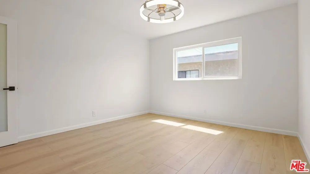 1413 18th Street #D Santa Monica, CA 90404