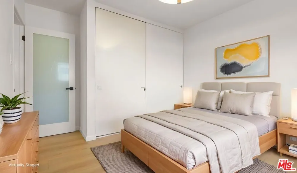 1413 18th Street #D Santa Monica, CA 90404