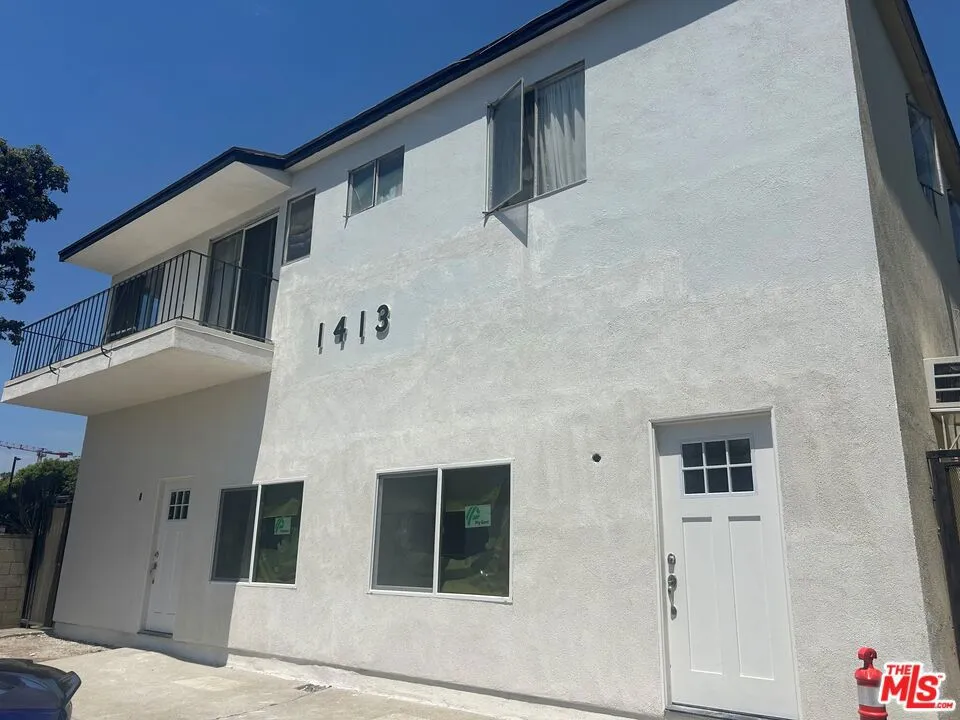 1413 18th Street #D Santa Monica, CA 90404