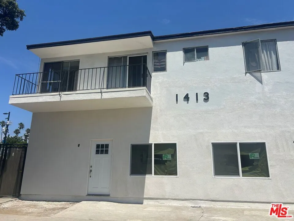 1413 18th Street #D Santa Monica, CA 90404
