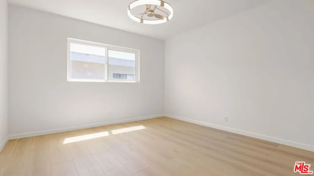 1413 18th Street #D Santa Monica, CA 90404