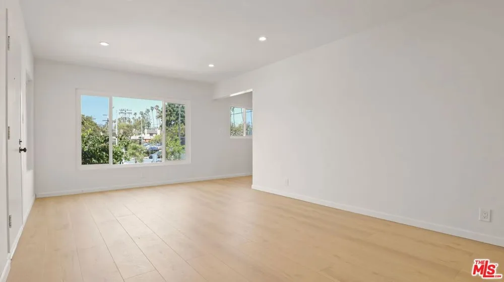 1413 18th Street #D Santa Monica, CA 90404