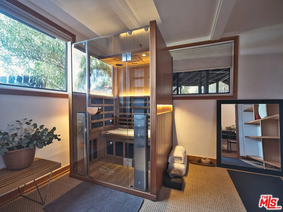 19995 Sischo Drive Topanga, CA 90290