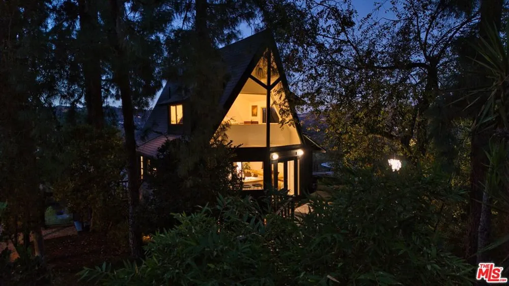 19995 Sischo Drive Topanga, CA 90290