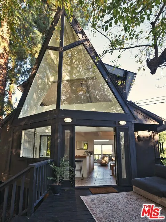 19995 Sischo Drive Topanga, CA 90290