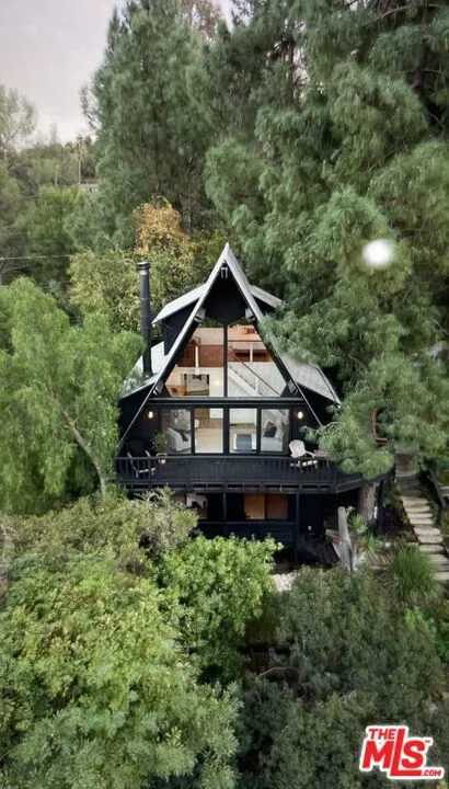 19995 Sischo Drive Topanga, CA 90290