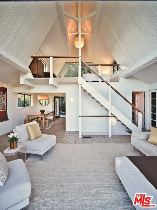 19995 Sischo Drive Topanga, CA 90290