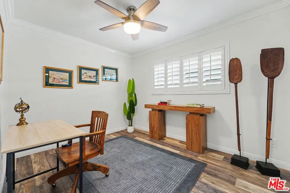 1633 Van Horne Lane Redondo Beach, CA 90278