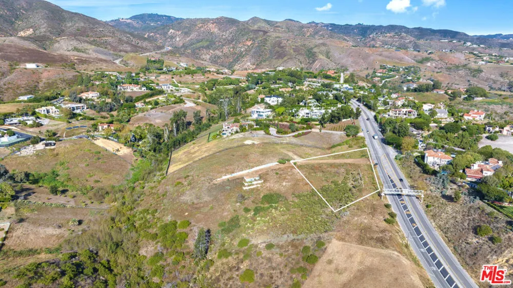 6011 Kanan Dume Road Malibu, CA 90265