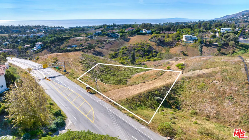 6011 Kanan Dume Road Malibu, CA 90265