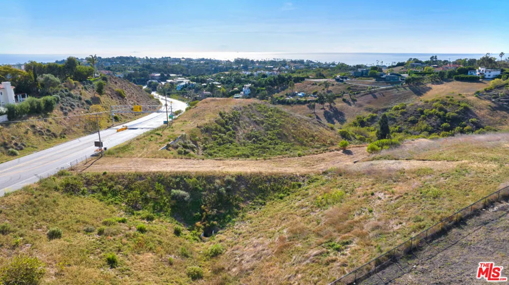 6011 Kanan Dume Road Malibu, CA 90265