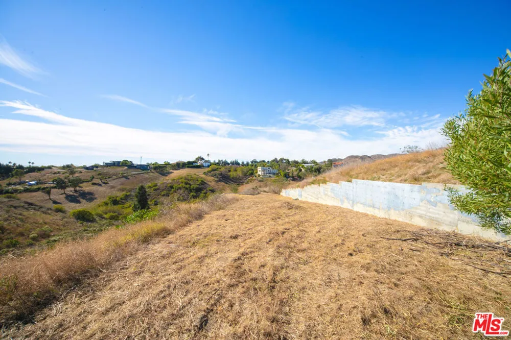 6041 Kanan Dume Road Malibu, CA 90265