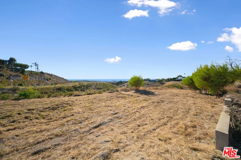 6041 Kanan Dume Road Malibu, CA 90265