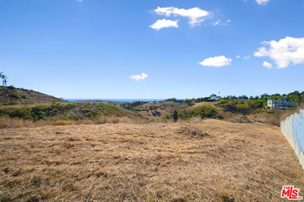 6041 Kanan Dume Road Malibu, CA 90265